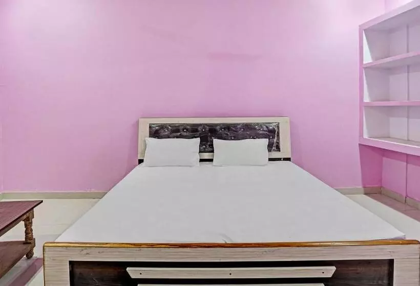 Oyo 82187 Divine Inn Hotel And Guest House