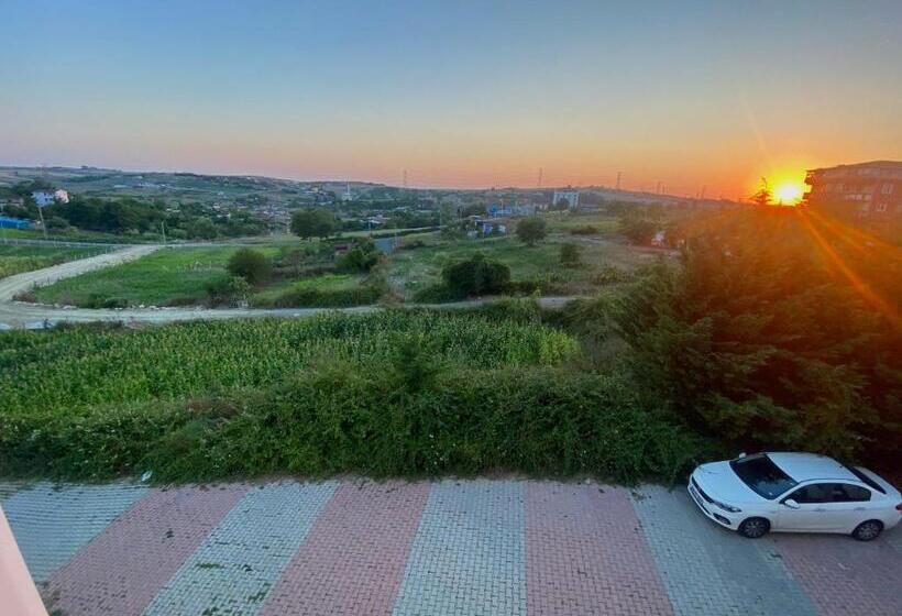 بنسيون Cozy House Near The Airport
