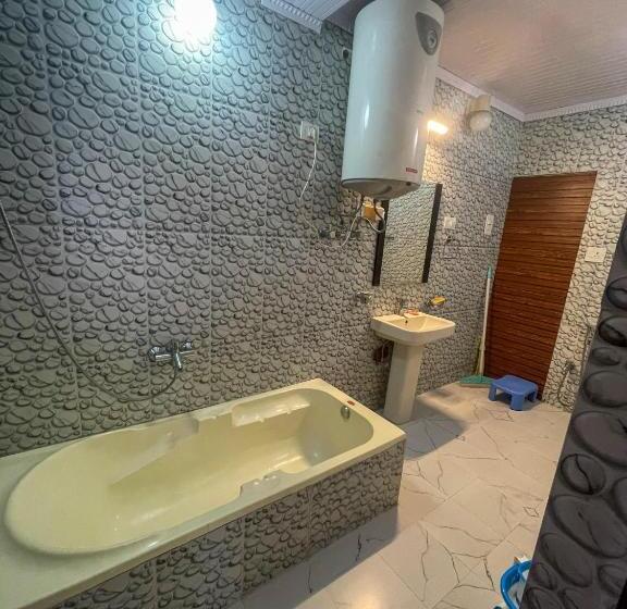 Пансион De Villaz The Luxury Stay