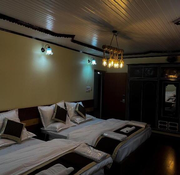 Пансион De Villaz The Luxury Stay