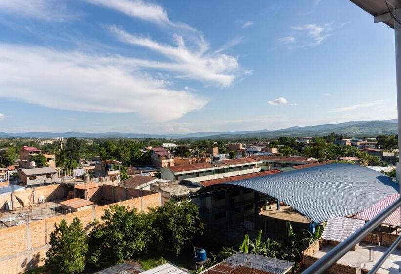 بنسيون Hospedaje Humazapa Tarapoto, San Martín