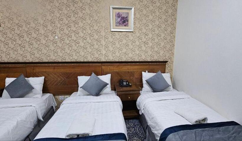 فندق إي دبليو جي العزيزية