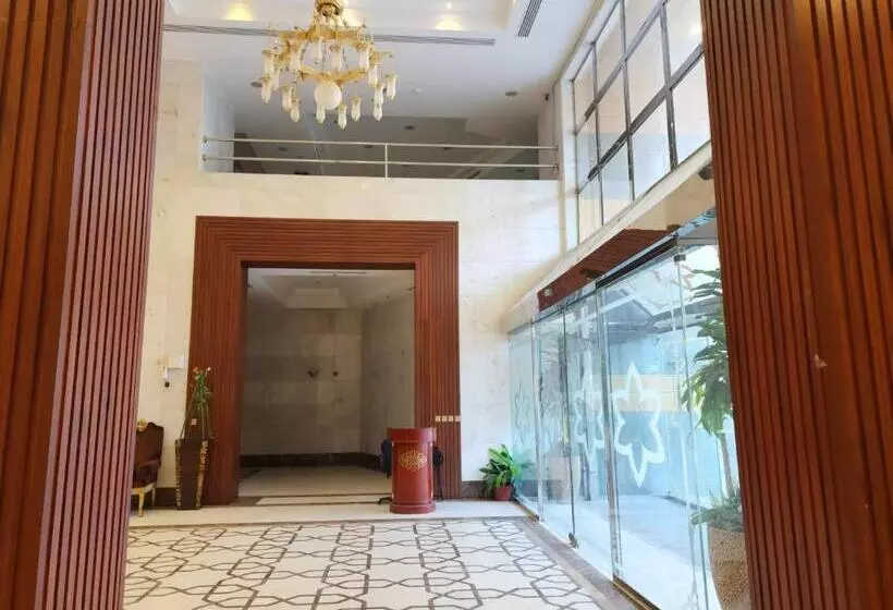 فندق إي دبليو جي العزيزية