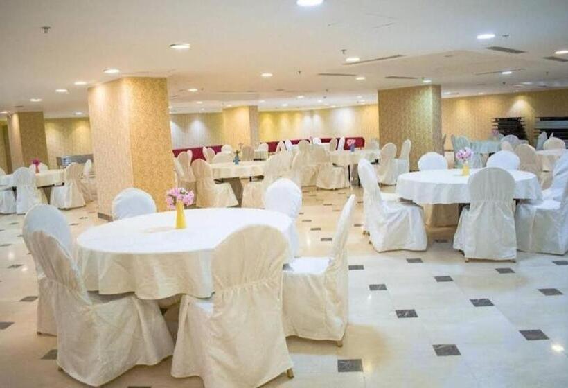 فندق إي دبليو جي العزيزية