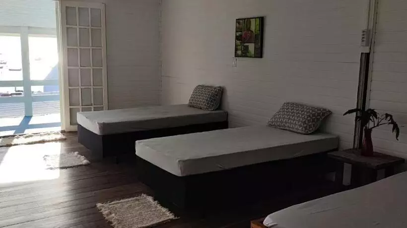 Retkeilymaja Tambo Bombinhas