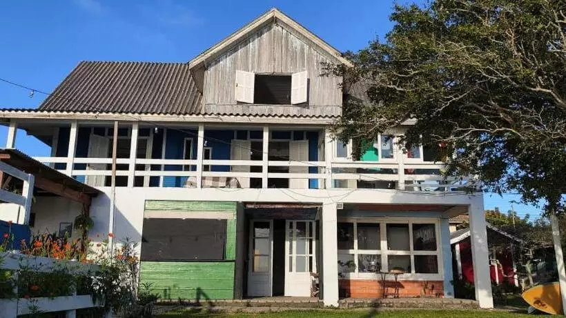 Retkeilymaja Tambo Bombinhas