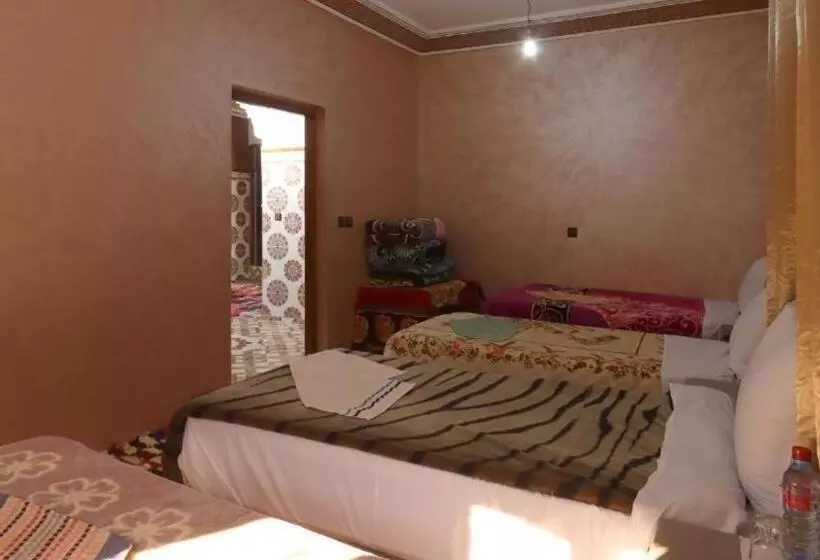 Aamiaismajoitus (B&B) View Peaks Lodge