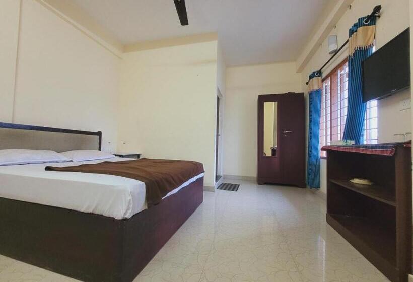 Green Castle Residency