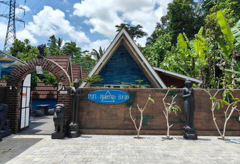 בית מלון כפרי Byron Jungle Resort