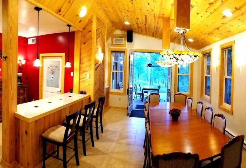 ホテル Crows Nest