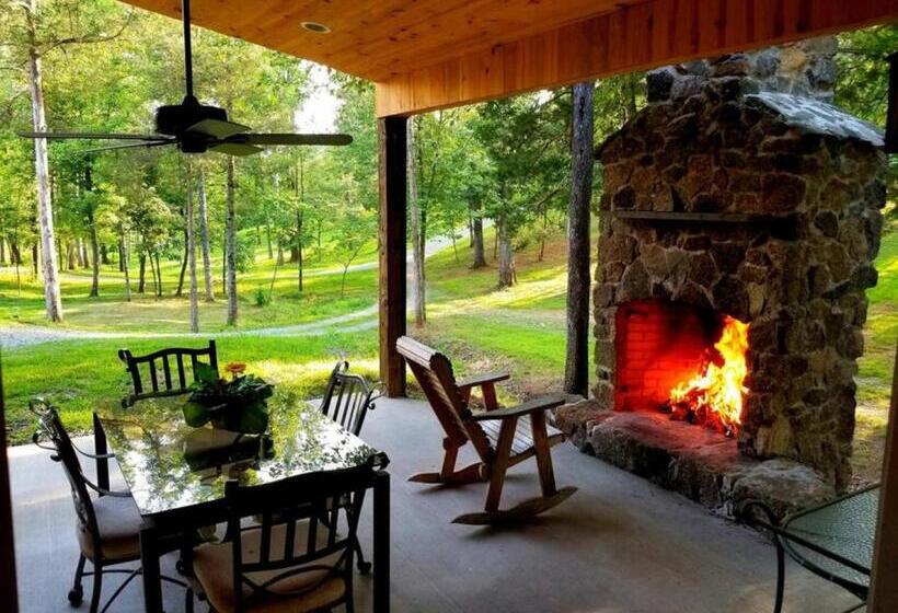 ホテル Crows Nest