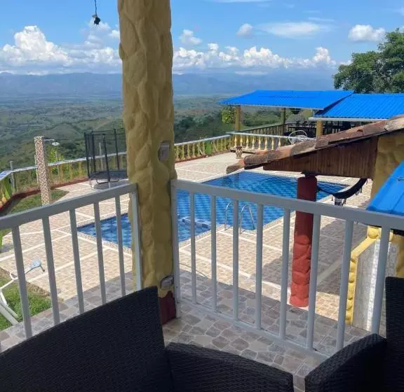 ホテル Finca El Diamante