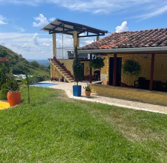 ホテル Finca El Diamante