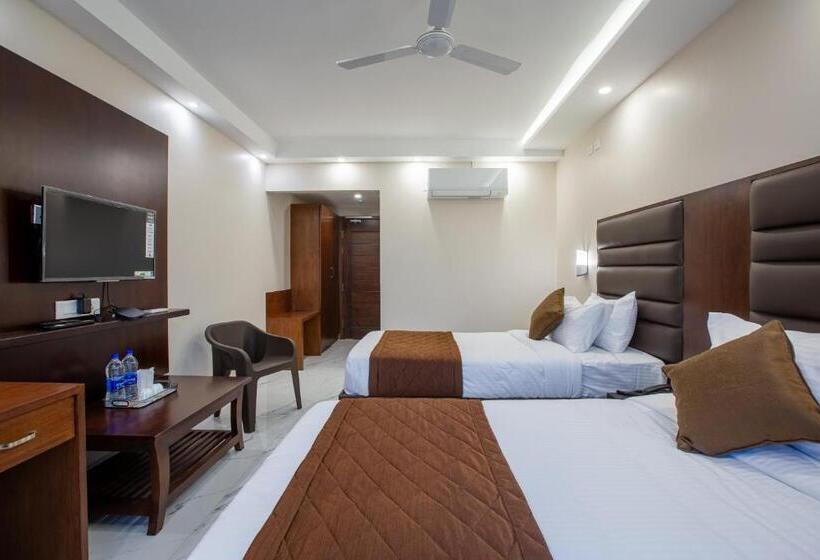 בית מלון כפרי Parkkavan Towers