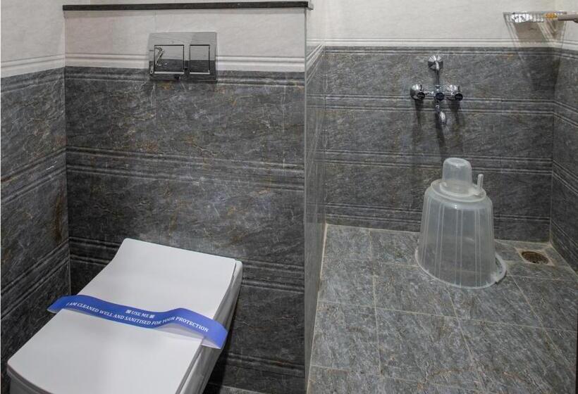 בית מלון כפרי Parkkavan Towers