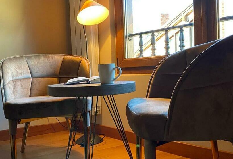 酒店 Picos de Europa Suites and Rooms