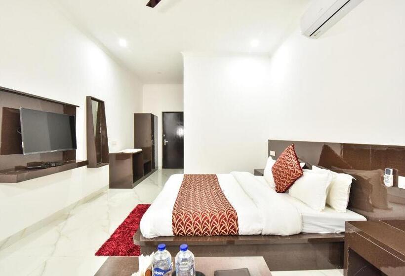 فندق Royal Place