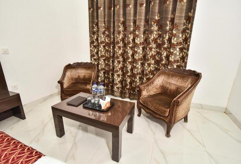 فندق Royal Place