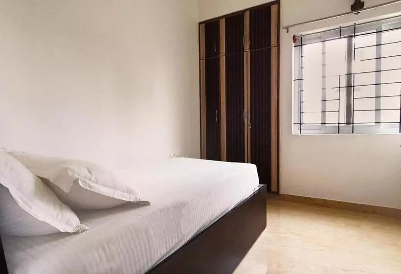 ホテル Octave The Suites