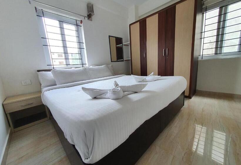 Отель Octave The Suites