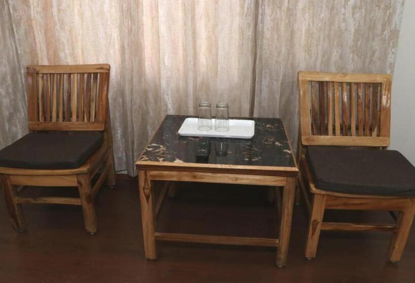 Hotel Solang Snow Heaven