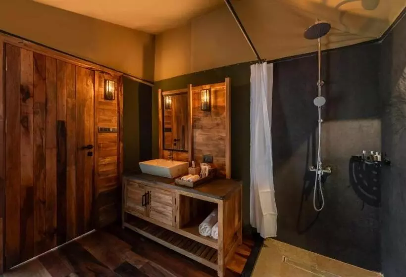 Hotelli Trees N Tigers, Tadoba