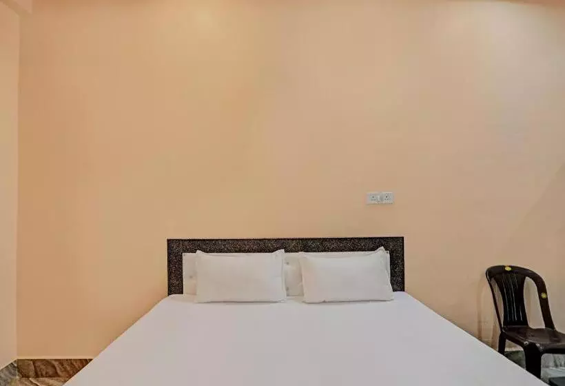 Oyo Mayur Hotel & Guest House