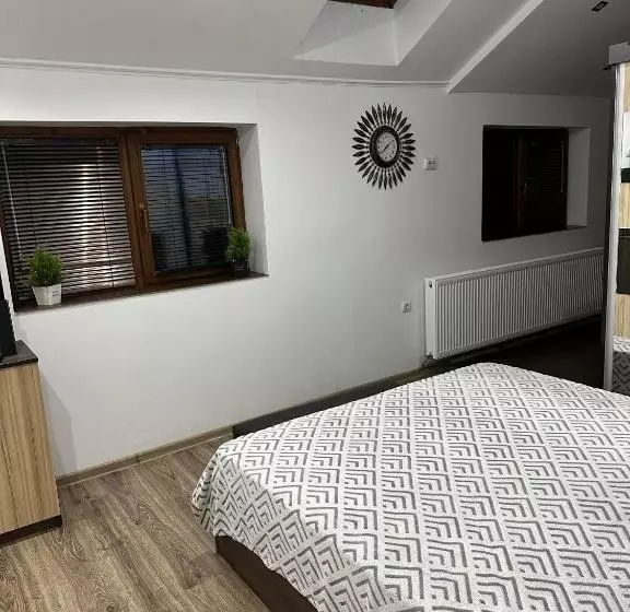 ペンション къща за гости арнаудови