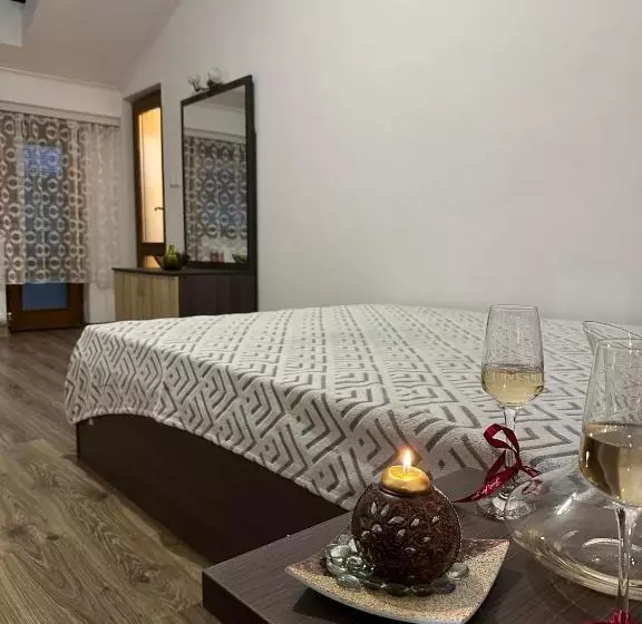 ペンション къща за гости арнаудови