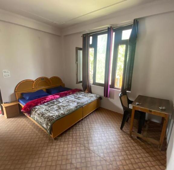 Пансион Freedom Cafe