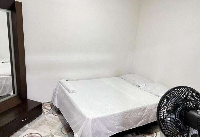 پانسیون House The Sara