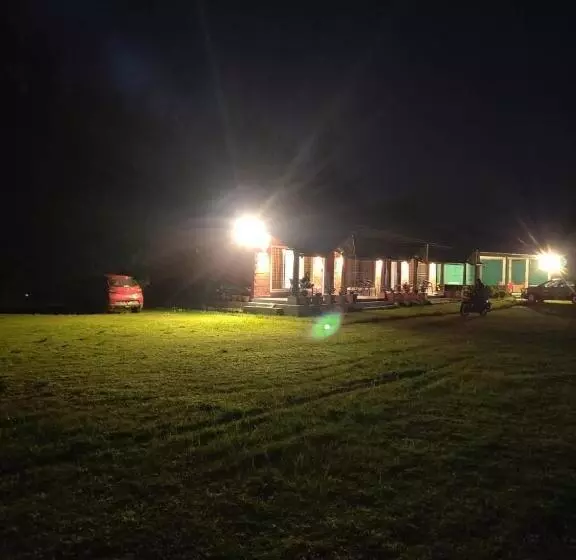 ペンション Lakeview Guest House And Estate
