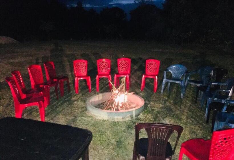 膳宿费 Lakeview Guest House And Estate