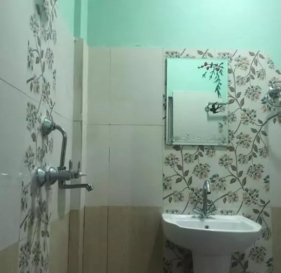 پانسیون Little Heaven Restaurant & Guesthouse