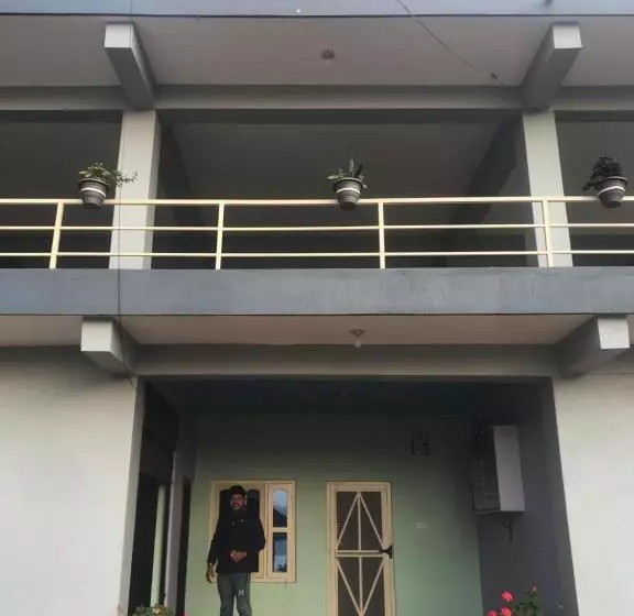 پانسیون Little Heaven Restaurant & Guesthouse