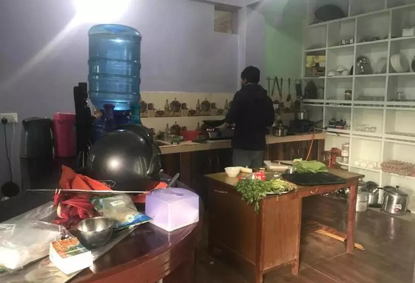 پانسیون Little Heaven Restaurant & Guesthouse