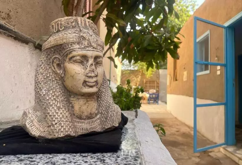 پانسیون Nobian House Studios #1