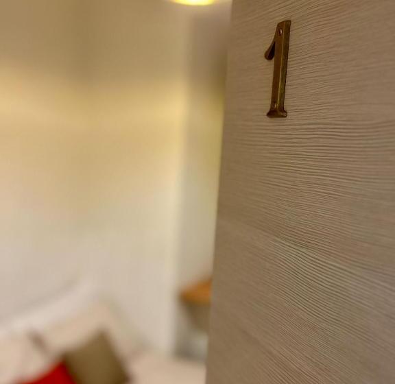 پانسیون Residence Zar 4