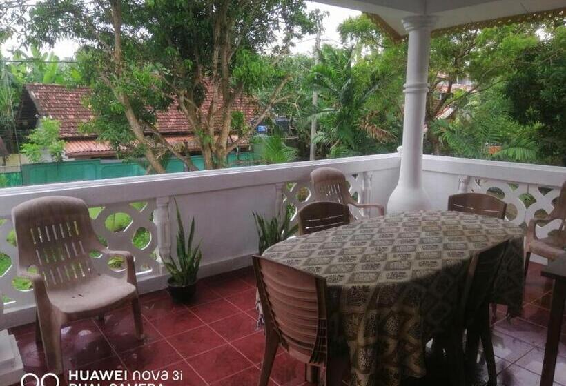 Pensione Villa7 Weligama