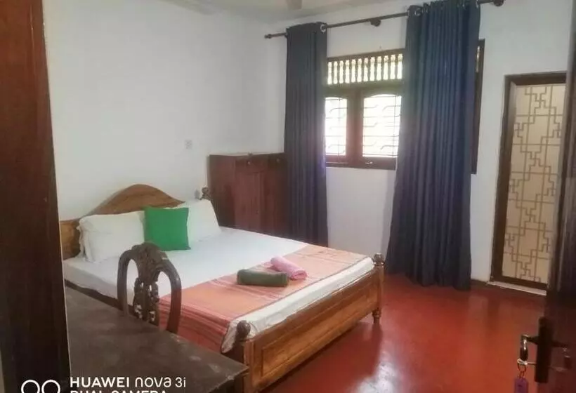 ペンション Villa7 Weligama