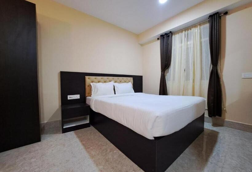 Snow White Retreat Hotel& Restaurant