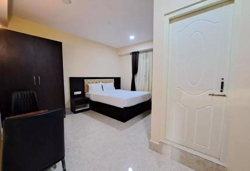 Snow White Retreat Hotel& Restaurant