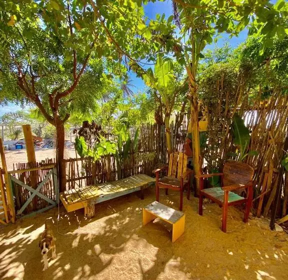 Yalla Beach Hostel