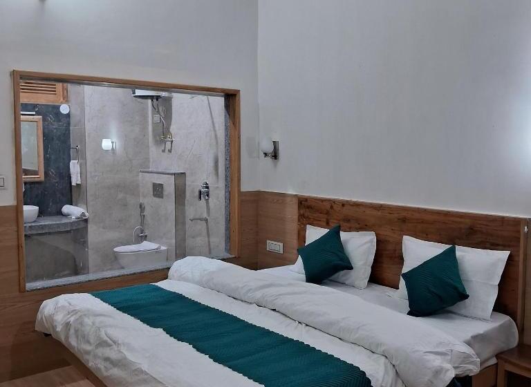 تختخواب و صبحانه Joginihills Premium Rooms Manali