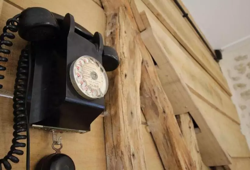 Aamiaismajoitus (B&B) La Petite Folie