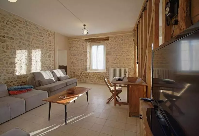 Aamiaismajoitus (B&B) La Petite Folie