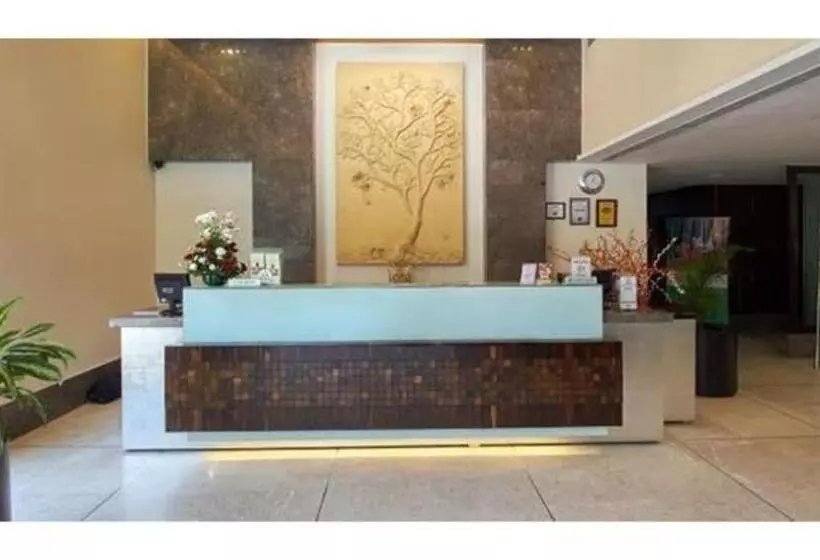 Fabhotel Prime Centurion
