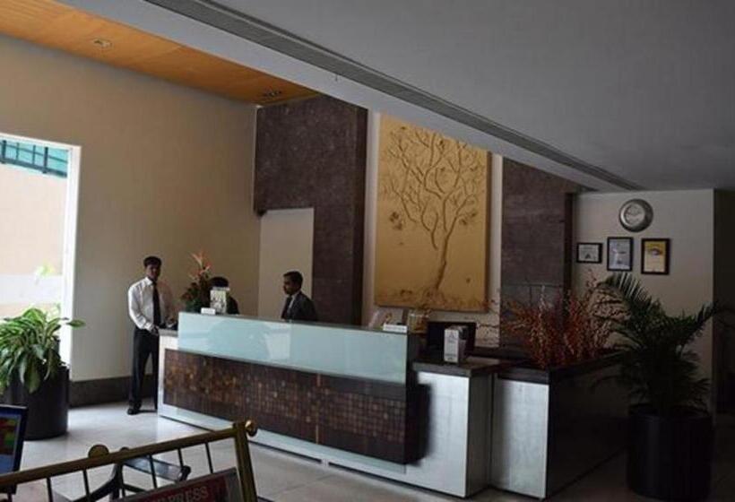 Fabhotel Prime Centurion