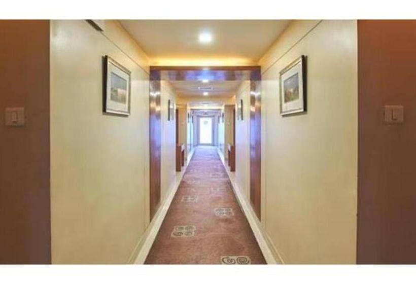 Fabhotel Prime Centurion