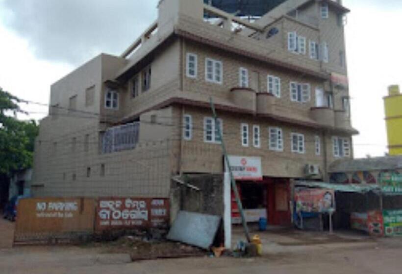 هتل Ashray,bhubaneswar